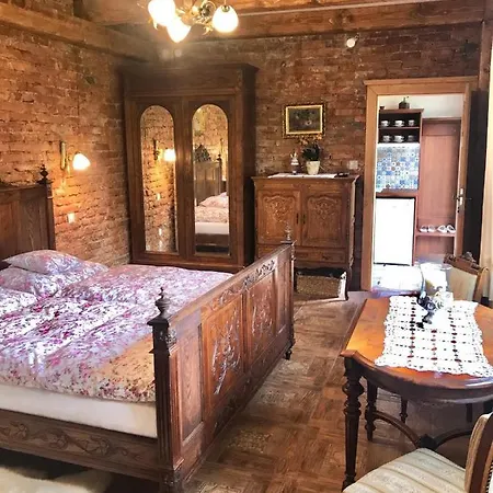 Quarto em Acomodações Particulares Remi