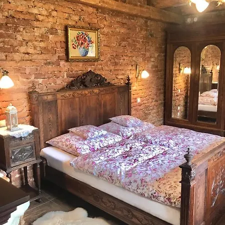 Quarto em Acomodações Particulares Remi